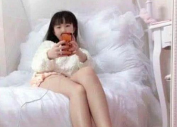 十岁女孩身材很好,健康生活展现青春风采